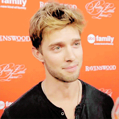 isnthedreamy1994:  Drew