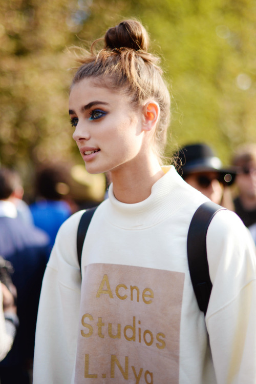 The beautiful Taylor Hill shot by me in Paris