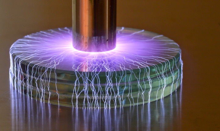 mymodernmet:  Photographer Marc Simon Frei Creates Spectacular Mini Thunderstorms