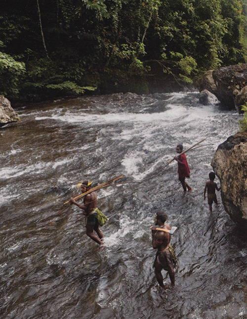 kicker-of-elves: Meakambut Papua New Guinea National Geographic February 2012       A