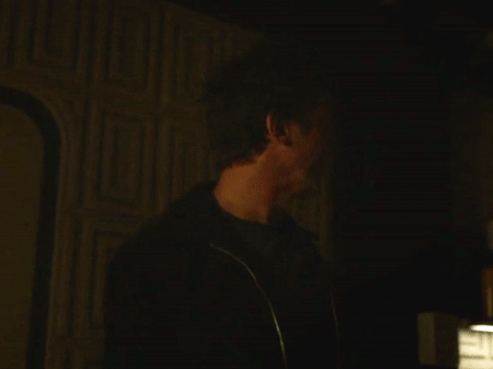 mossomness:Gifset for @versaphile‘s fic When My Fist Clenches, Crack It Open. This fanfiction is a w