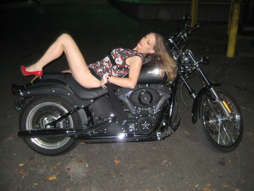 thehottestbikers:HBB She’ll ride anything that’s black… ;-)