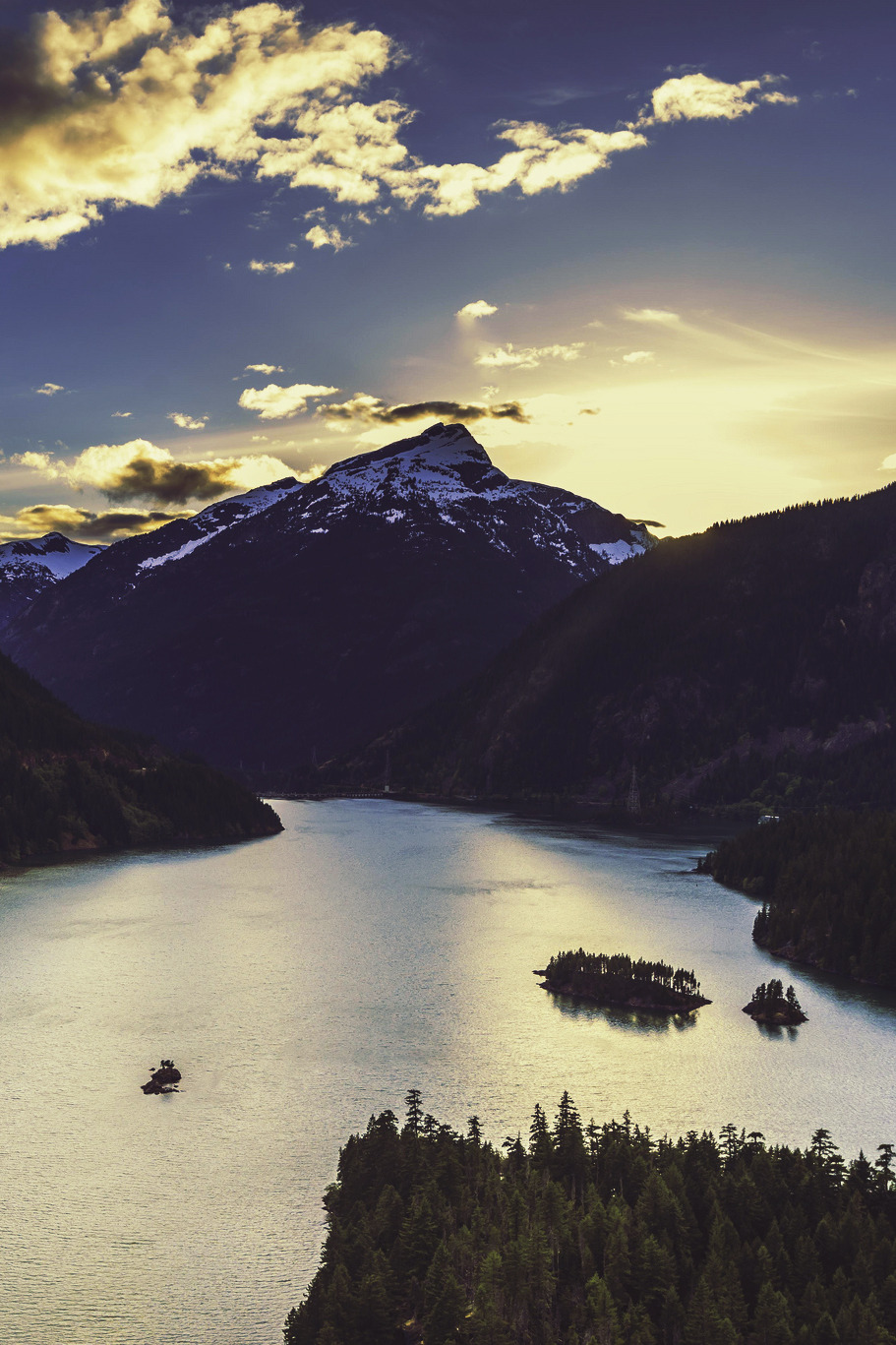 mstrkrftz:
“ Diablo Lake by Pedalhead'71 ”