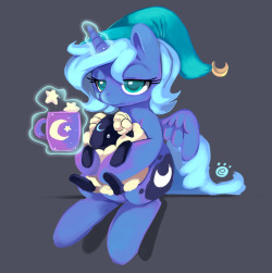 darkponyspirit:  Sleepy luna by Ende26 