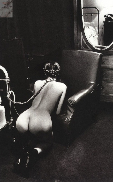 Porn photo iwanttobeafirefly:  By Helmut Newton  From