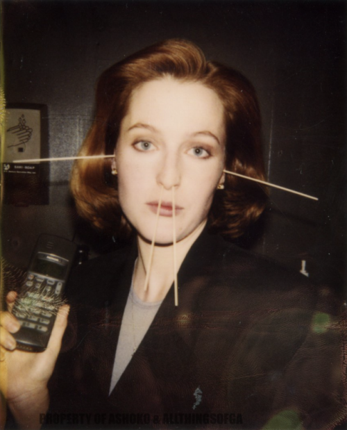 gillianaofficial:Just like old times only younger. #tbt #TheXFiles #wishfulthinking