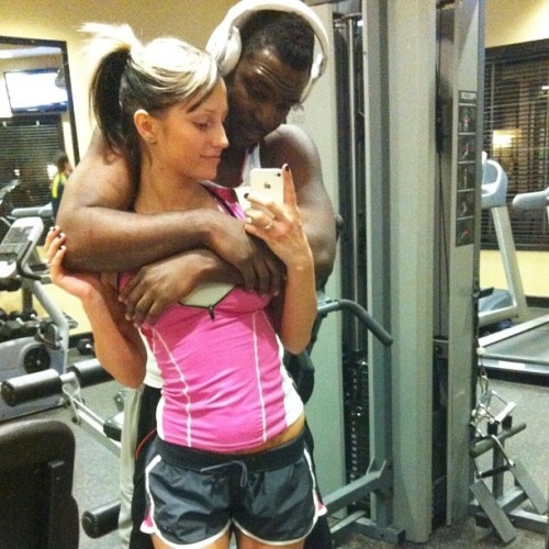 teensloveitblack:  “Black only” she says.