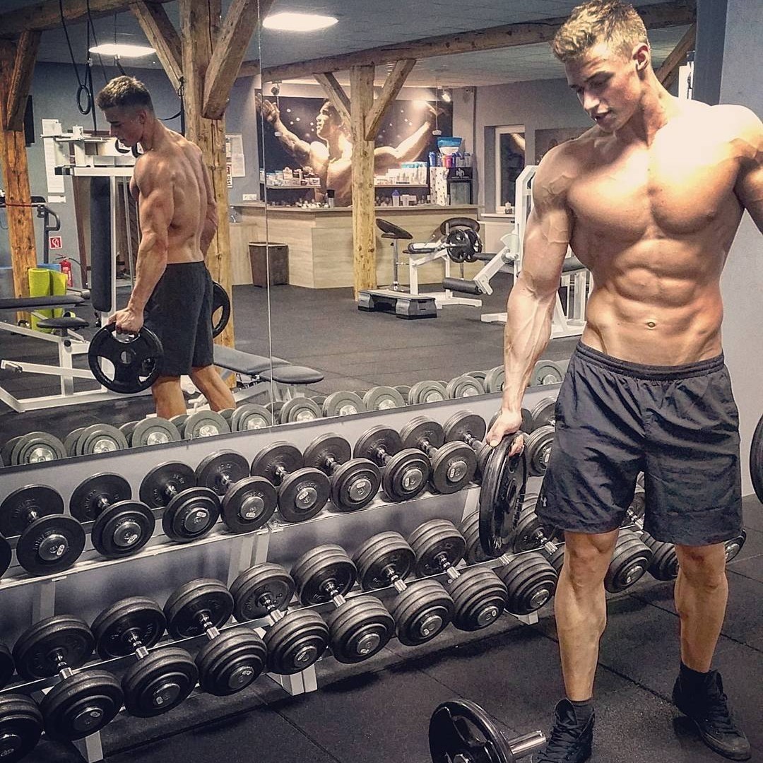 slovak-boys:  Slovak boy Filip in gym