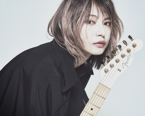 HARUNA - SCANDAL (via: LIFE with Fender Vol.20 | Fender)
