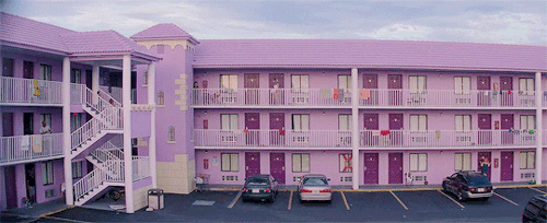 lucreciasmartel: THE FLORIDA PROJECT 2017, dir. Sean Baker.