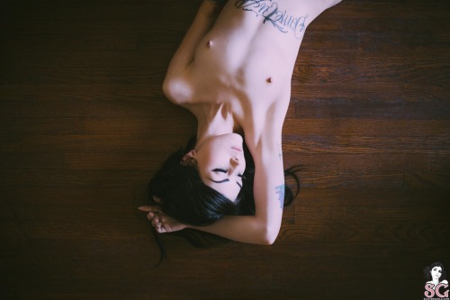girlssuicidal:  SG Arwen