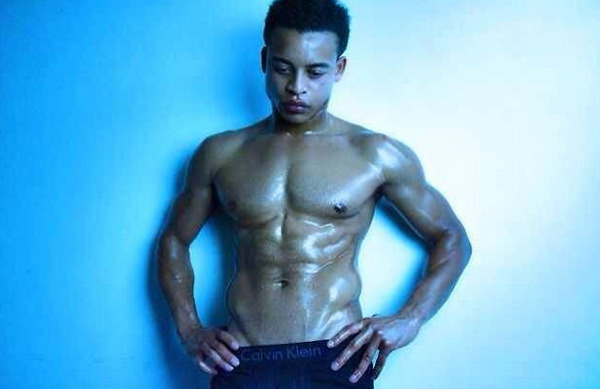 celebrixxxtiez:  Robert Ri’chard
