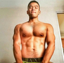 shortwildguy:  asiaticos-hot-guys: Josephuang1234