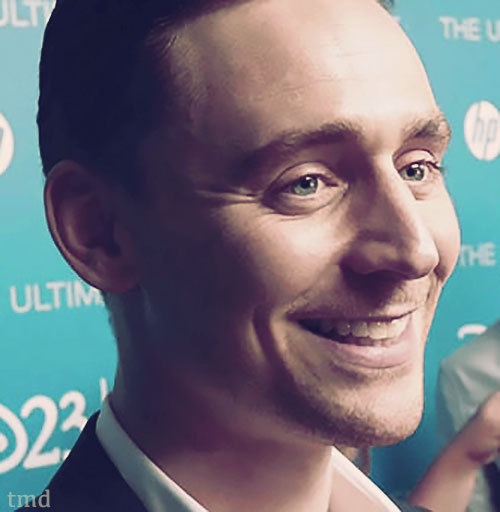 adorehiddles:  Congratulations on your face, sir. 