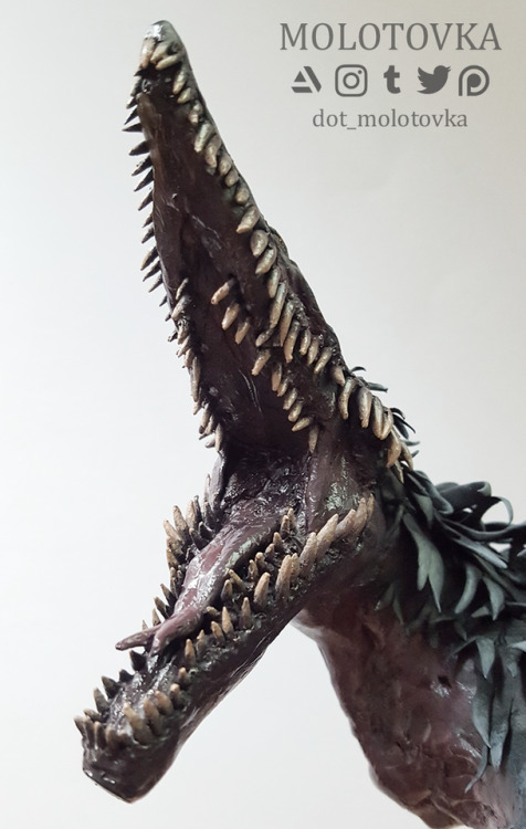 molotovka: Sculpture of Sulyvahn’s Beast