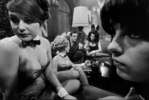lostinhistorypics:Hugh Hefner dies at the age of 91 on September 27, 2017. He was an icon of the 20th century and will always be remembered. RIP