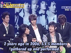  Yunho fanboying over his sunbaes       