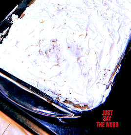 daily-shanewest:‘baking with shane west’ an instagram story(april 27, 2020)