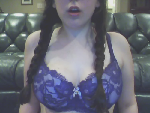 lavenderray:braids and my new lace bra :)