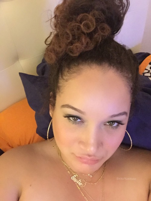 exoticplusmodel:  Curly hair girls rule!!! 😍😍👌🏼