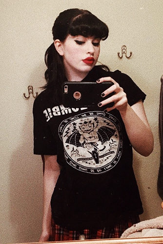 babylynz:Good evening, these look exactly the same .