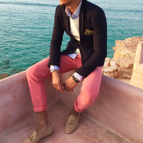 Pink x Navy. Full details of my outfit at www.louisnicolasdarbon.freshnet.com