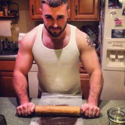 campusbeefcake:  bedroom eyes in the kitchen??
