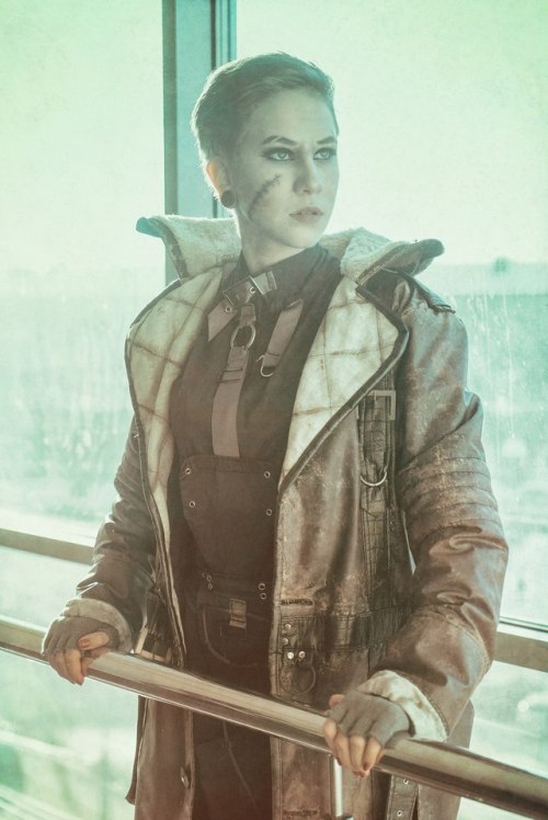 ▬▬▬▬▬▬ Fem Maxson▬▬▬▬▬▬ Fandom: fallout 4Characters: Elder Maxson (fem version)