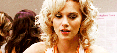 princessnamora:Peyton Sawyer | 2x03