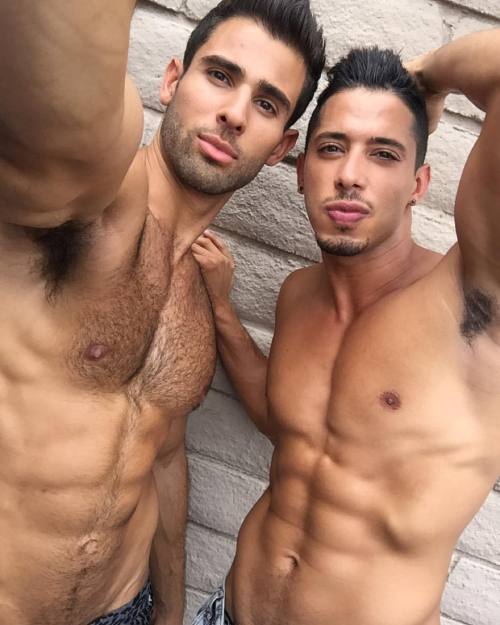 gaymanpornblog:  Follow me for more: Blog 1: http://www.gaymanpornblog.tumblr.com Blog 2: http://supergaypornblog.tumblr.com Blog 3: http://sourcehotgays.tumblr.com Blog 4: http://thecutegays.tumblr.com