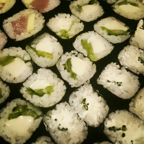 idreamofsushi: tefgraph: idreamofsushi it’s Saturday !!!! Wow!