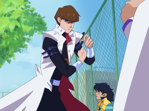ochibrochi:    “IS HE FOR REAL ABOUT TO FIGHT THIS TEN YEAR OLD”(Yu-Gi-Oh! Virtual World Arc, 2002) credit: [x]UPDATE: tumblr didn’t upload the 4th pic! this is the full version!