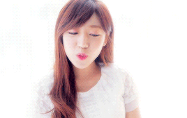 apinkdays:    even if you don’t say a word, just be next to meyour warm love which i’m thankful for, that’s all i need ♡ 