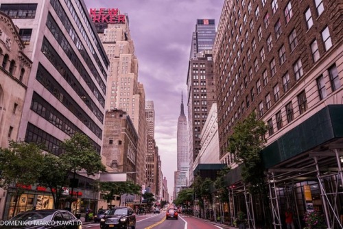 Empire State of Mind.. #newyorkcity #nyc #manhattan #manhattanmidtown #empirestatebuilding #nycbuild