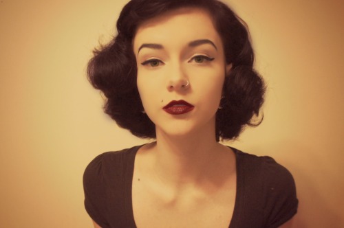 squiglet:  t0nightweride:  cherryup:  chemiical-x:  briannamurphyy:  Self.  I’ve never had so many notes on a selfie.   How could you not? gorgeous!  oh golly gosh hello there  wow hi there! 