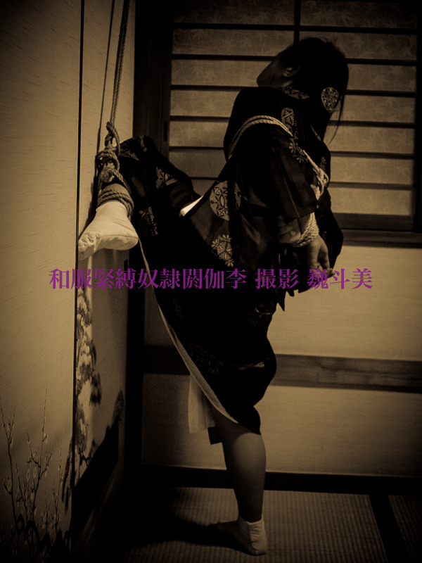 bobbedfetish:  和風緊縛奴隷閼伽李~Japanese-style bondage slave~ウグイスノ渓ニテ…壱