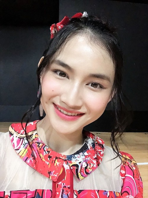 Frieska Anastasia Laksani / Frieska - JKT48 Team J Captain (1st Gen)