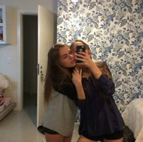 http://streetgrl.tumblr.com/post/161148372492