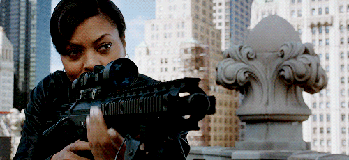 smokeymcbandit:  mistyprime:    Detective Jocelyn “Joss” Carter &gt; Cookie