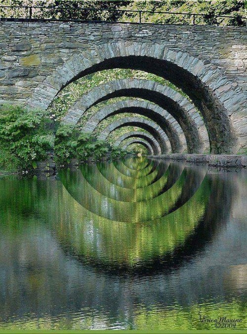 Infinity Canal Bridge