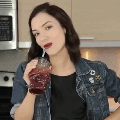 galaxyboyhowlter:  Natasha Negovanlis Reblog if you agree  Yep.  Totally true.