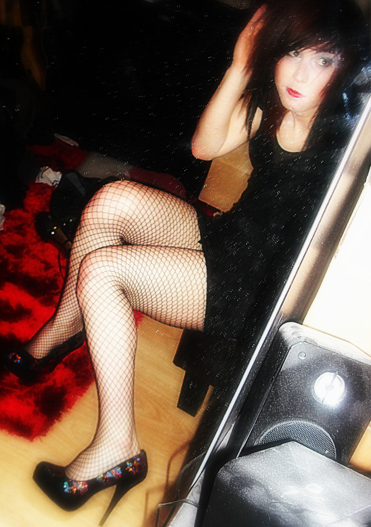 katiesissygirl:  michaelaface:  sorry I just like my shoes   As you should. 