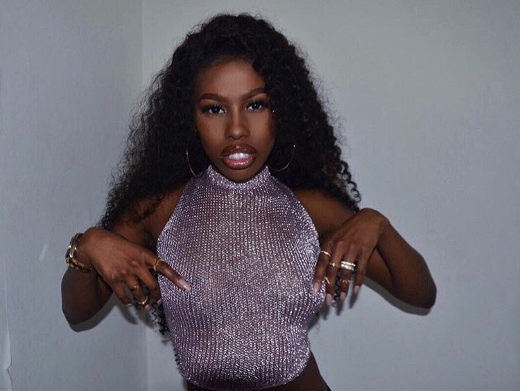 bombshellssonly:  @jennifermcking
