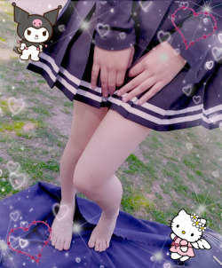 footyspunky:  Hey! Now I’m selling my legs pictures too, if you’re interested in my feet or my legs, please DM me&lt;3