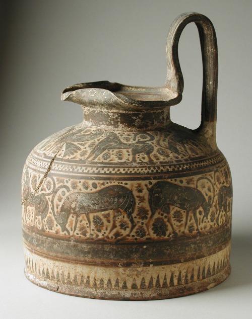 manticoreimaginary:Ceramic Squat Oinochoe Greece, Corinth, 590-570 B.C. Height: 21.59 cm