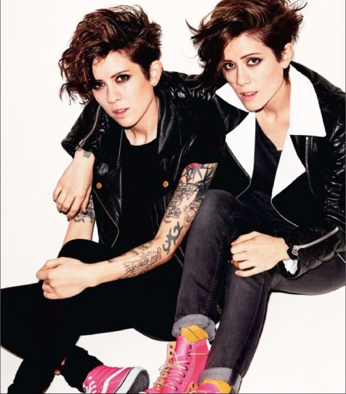 liquorinthefront: attheendofaugust: From the June 2013 issue of Glamour magazine: The Twin RockersIn