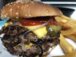 food-porn-diary:  [I made] Double Cheeseburger with fries
