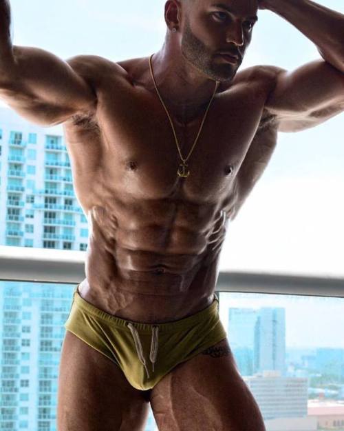 Porn photo   Casey Christopher - Fitness Model