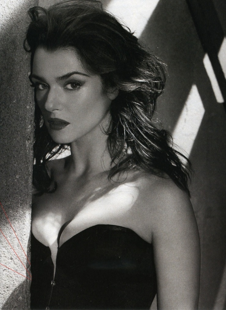 gentlemanboners:  Rachel Weisz. https://www.snapchat.com/add/gentlemanboners