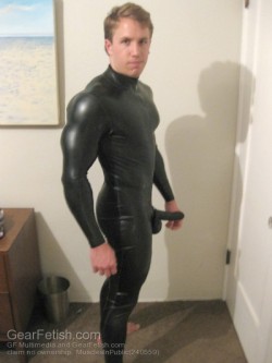 lthrboy31:   Latex makes you hot n sexy 